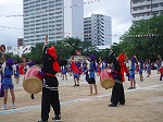 １１月5日　運動会の様子（エイサー演舞）です。