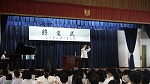 校歌斉唱の様子です。