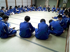 学級会３組